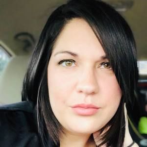 Meet your Posher, Tonya